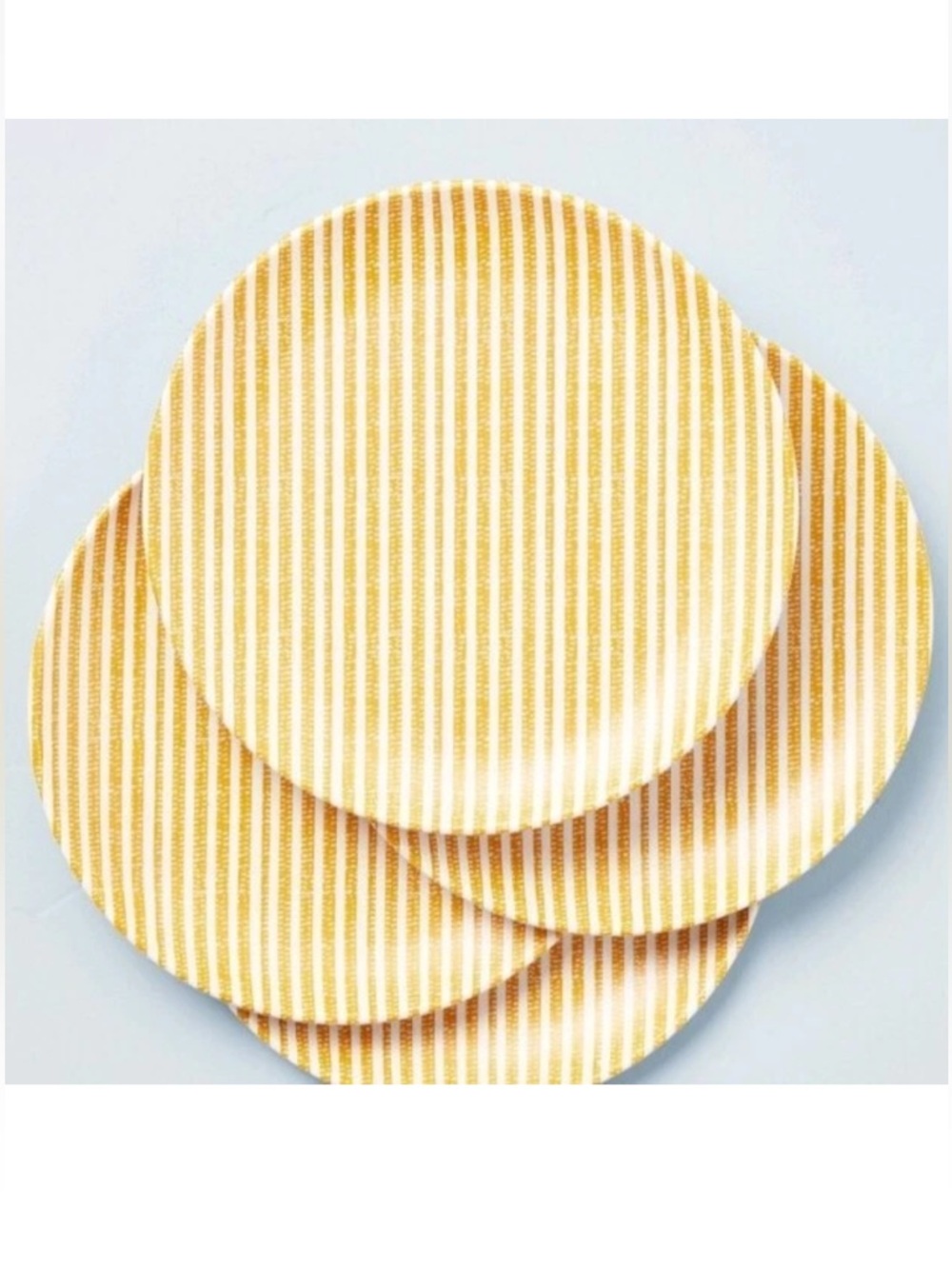 (4) Hearth and hand dinner plates